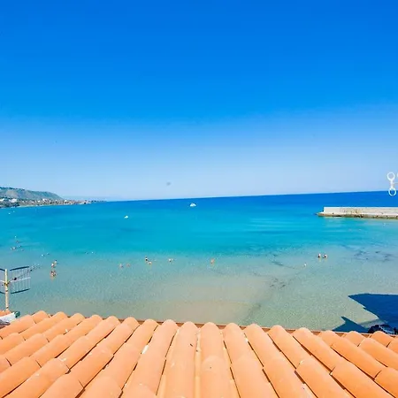 Marechiaro House Apartment *
