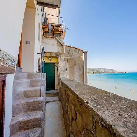 Apartment Marechiaro House